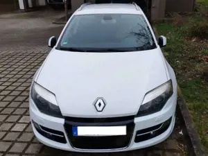 Renault Laguna Laguna Grandtour dCi 110 FAP Dynamique Bild 2 Renault Laguna Laguna Grandtour dCi 110 FAP Dynamique Bild 2