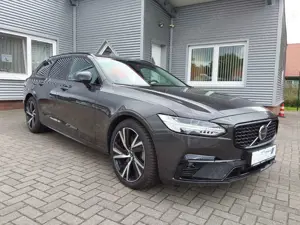 Volvo V90 B4 D Plus Dark ACC/LED/PDC/Kamera 145 kW (197 P...