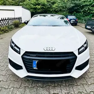 Audi TT Roadster 2.0 TFSI quattro Bild 3