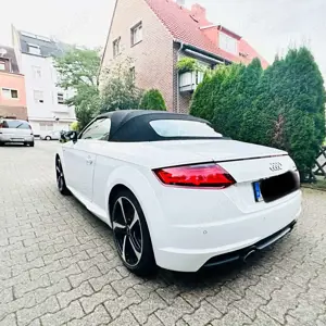 Audi TT Roadster 2.0 TFSI quattro Bild 4