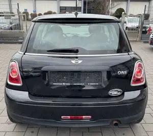 MINI One Bild 4