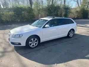 Audi A6 Avant 3.0 TDI DPF quattro tiptronic