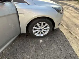 Ford Focus Turnier 1.0 EcoBoost Start-Stopp-System Titanium Bild 4