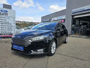 Ford Focus Turnier Titanium *NAVI*TEMP*PDC*WINPAK*USB