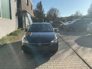 Opel Corsa F 1,2 Edition Bild 2