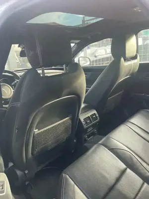 Jaguar XF R-Sport Bild 4