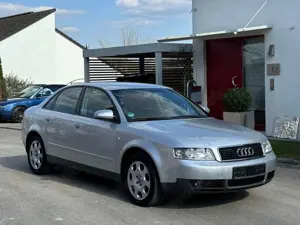 Audi A4 1.6, TÜVService NEU! Scheckheft, 2.HD, Rentner