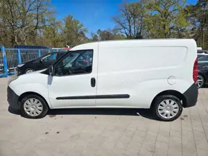 Opel Combo D Kasten L2H1 2,4t Bild 3