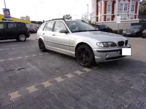 BMW 325 325xi touring