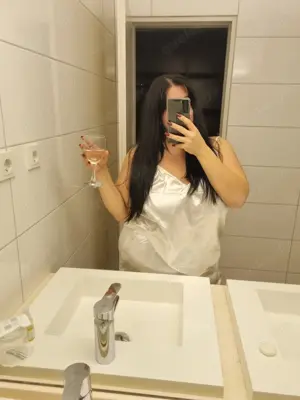 Heiße Videos oder Bilder mit Gesicht Bild 2