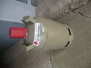Gasflasche 11 kg  grau ( Eigentumsflasche )