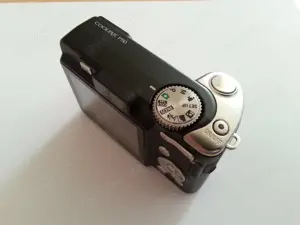 NIKON COOLPIX P50 8.1 MP schwarz neuw.+OVP+viele extras+Rechnung Bild 4