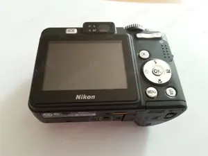 NIKON COOLPIX P50 8.1 MP schwarz neuw.+OVP+viele extras+Rechnung Bild 6