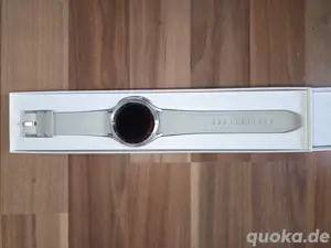 Samsung Galaxy Watch 4 Classic in Farbe Silver zu verkaufen