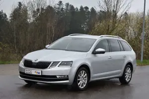 Skoda Octavia 2.0TDI*Style*DSG*LED*AHK*ACC Bild 5