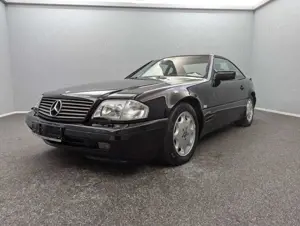 Mercedes-Benz SL 500 DESIGNO KOMPLETT*PANORAMADACH*SCHECKHEFT