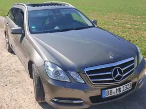 Mercedes-Benz 220 220 T model