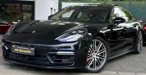 Porsche Panamera GTS Pano Turbo Felgen Nachtsicht Matrix