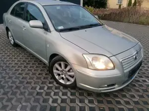 Toyota Avensis 1.8 VVT-i Sol
