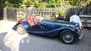 Morgan Plus 8 Roadstern