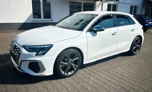 Audi S3 Sportback 2.0 TFSI quattro