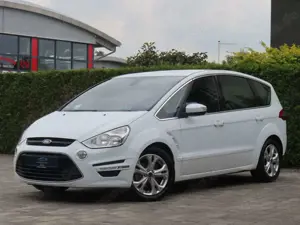 Ford S-Max Titanium *Aut. / Sport-Paket*