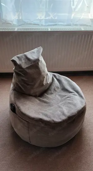 Sitzsack mit Tasche