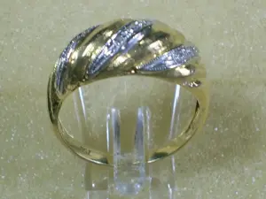 Ring Größe 18,4 - 58 750 - 18K Gold mit 7 Diamanten, massiv Bild 2