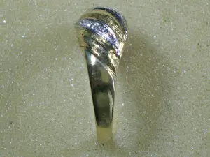 Ring Größe 18,4 - 58 750 - 18K Gold mit 7 Diamanten, massiv Bild 4