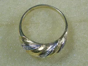 Ring Größe 18,4 - 58 750 - 18K Gold mit 7 Diamanten, massiv Bild 6