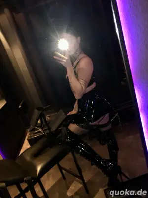 lady venom  Bild 3
