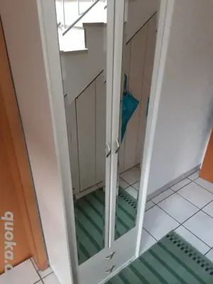 Garderobenschrank 