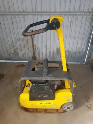 Wacker Neuson BPU 2540A Rüttelplatte Verdichter Rüttler