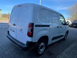 Peugeot Partner PARTNER PREMIUM  L1/AUTOMATIK/TEMPO/TÜV+ Bild 5