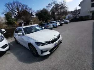 BMW 320 320 d Sport Line Bild 3