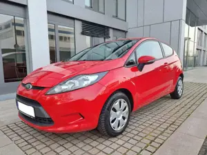 Ford Fiesta 1.6 TDCi Titanium Klima Servo Tüv Neu 1.Hand