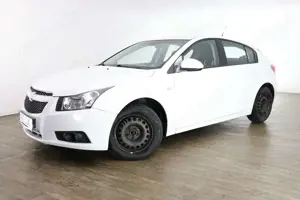 Chevrolet Cruze Hatchback*HU/AU+Service neu* Bild 2