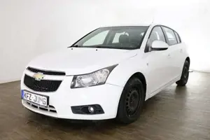 Chevrolet Cruze Hatchback*HU/AU+Service neu* Bild 5