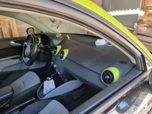 Audi A1 A1 1.4 TFSI S tronic Attraction Bild 2