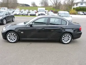 BMW 330 Bild 4