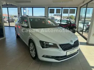Skoda Superb Combi Ambition 4x4 Automatik/Navi/EURO6