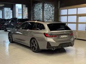 BMW 330 i Touring M Sport Aut. PANO~HiFi~LED~KAMERA Bild 5
