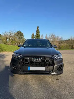 Audi Q7 55 TFSI e Laser*Massage*HuD*HD-Matrix*S-Line*AHK