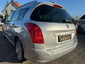 Peugeot 308 SW 155 THP Automatik Platinum Bild 4