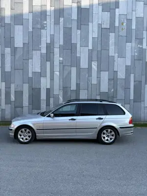 BMW 318 318i touring