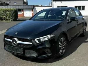 Mercedes-Benz A 180 A 180 Automatik DigCockpit LED ink Garantie u.Zul.
