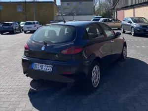 Alfa Romeo 147 1.6 Twin Spark Distinctive Bild 3