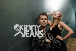 SKINNY JEANS Top40 Party- & Hochzeitsband Live-Musik & DJ Komplettpaket Bild 5