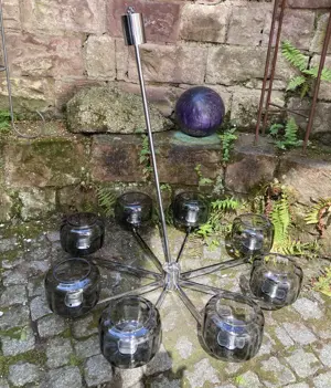 Cosack   Leuchte 8-Arm  Chrom mit lila Glas    60er Mid-Century design