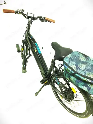 Verkaufe  sehr  gutes E-Bike NCM 650  ca. 850km